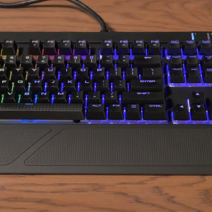 Strafe RGB, Mechanical Keyboard Terbaru dari Corsair