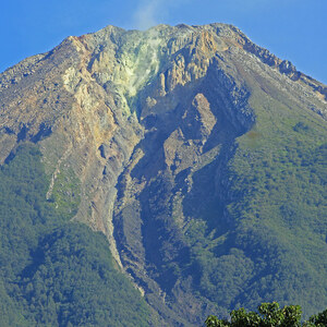 Mengenal Gunung Tertinggi di Wilayah Aceh 