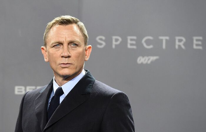 Daniel Craig resmi berhenti memerankan agen 007 atau James Bond 