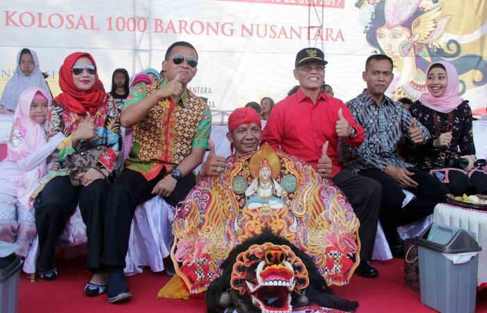 Forpimda Kediri Turut Menjadi Saksi Parade 1000 barong Nusantara