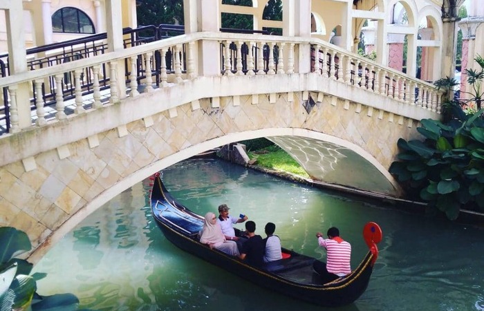 Tempat Mirip Venesia ini menarik para tourist untuk mengunjungi bogor 