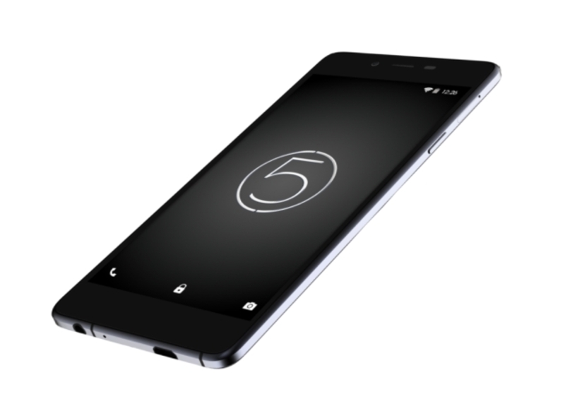 Micromax Canvas Silver 5, Smartphone Android 64-bit Berdesain Tipis.
