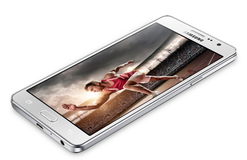 2 Ponsel Android Samsung Ekonomis, Samsung Galaxy On5 dan Galaxy On7.