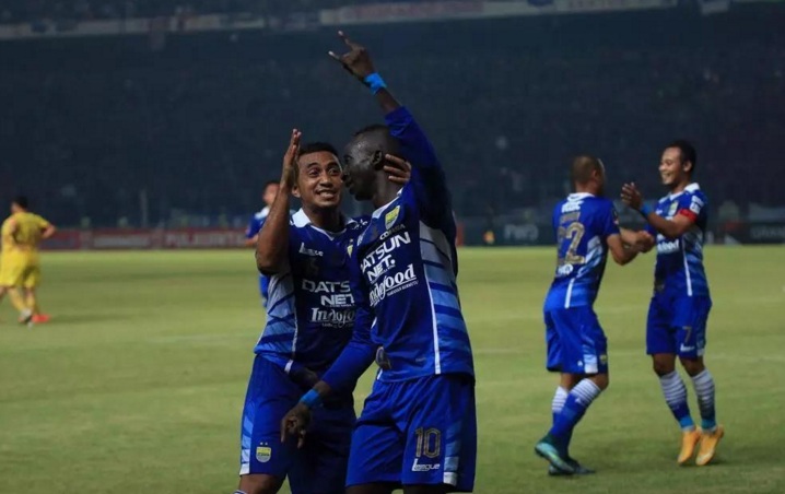 Kandaskan Sriwijaya FC 2-0, Persib Bandung Juarai Piala Presiden 2015
