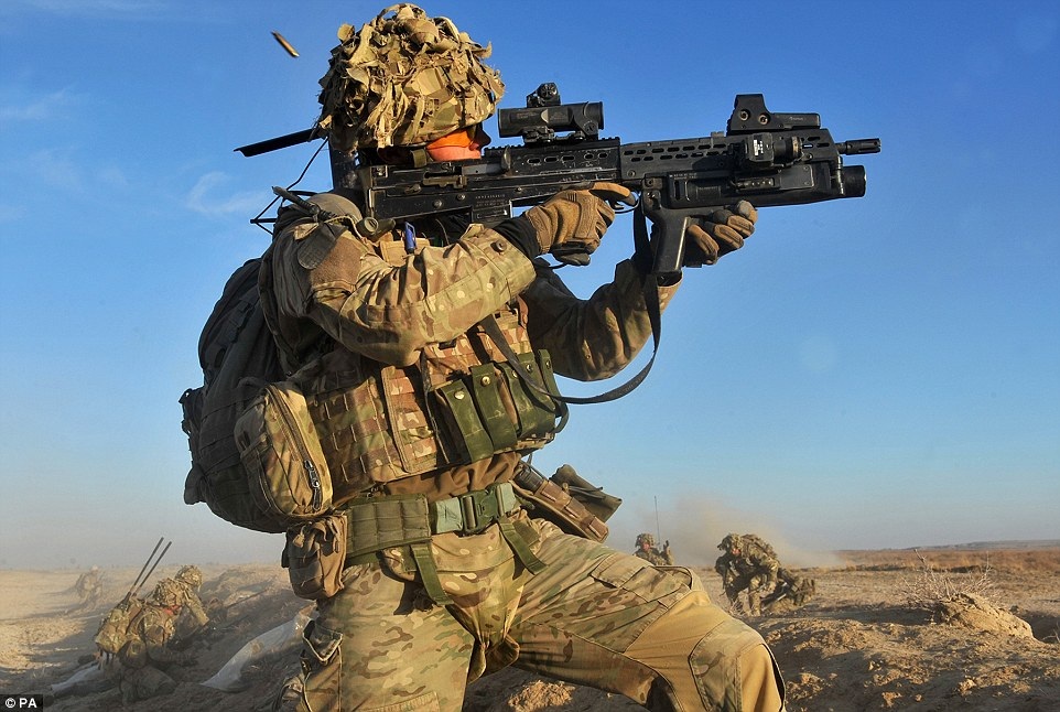 Sisi Lain Kengerian Perang, Foto Terbaik dari Army Photographic Competition
