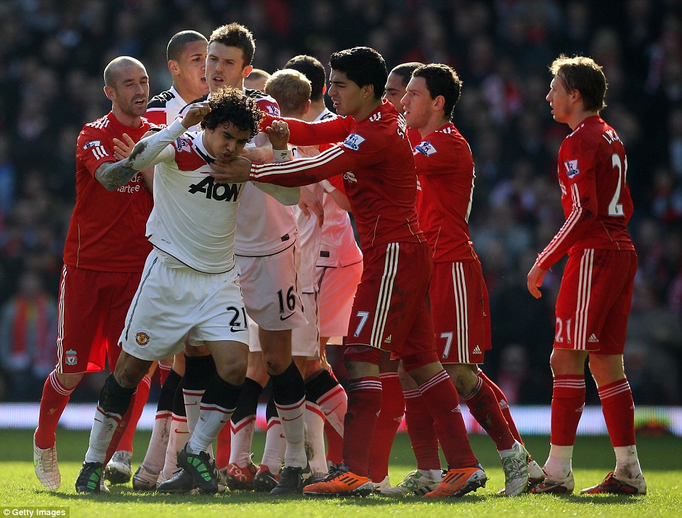 Rivalitas Manchester United ÃƒÃƒÃƒÃ‚Â¢ Liverpool: Apa yang Membuat Hubungan Kedua Klub Panas?