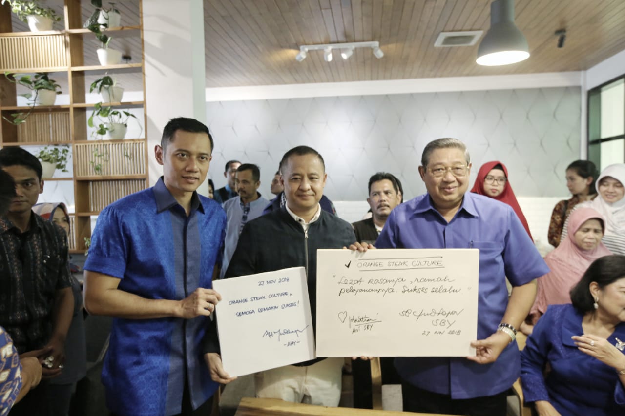 Yuk Nikmati Bubur Ayam Kalektoran H. Zainal Bareng SBY