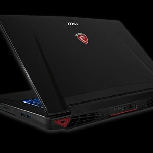 Review Notebook Gaming MSI GT72 2QE Dominator 