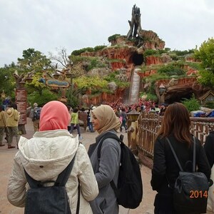 Wisata Ke Tokyo Disneyland, Fantasi Masa Kecil di Depan Mata