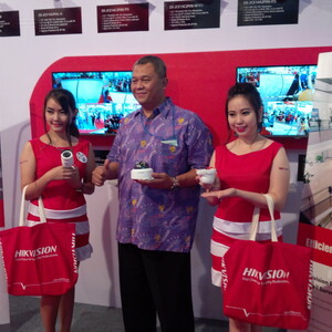 Hikvision  Hadirkan Beragam Solusi Keamanan di Jakarta Fair 