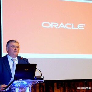 Oracles Utilities Kurangi Risiko Perusahaan