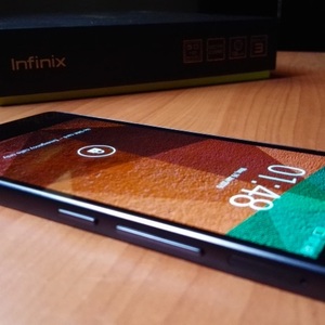 Infinix Zero 2, Android 5 Inch Berdesain Unik!