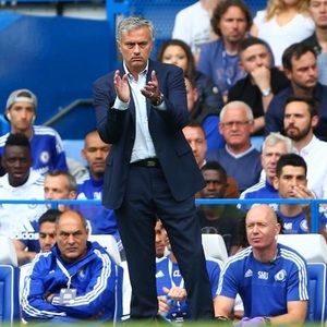 Special One Pesimistis Chelsea Bisa Pertahankan Gelar