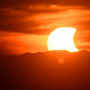 7 Mitos Seputar Gerhana Matahari