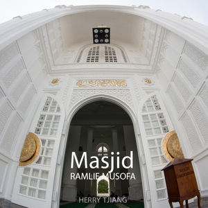 Masjid Ramlie Musofa - Masjid indah Ala Taj Mahal itu Ada di Jakarta