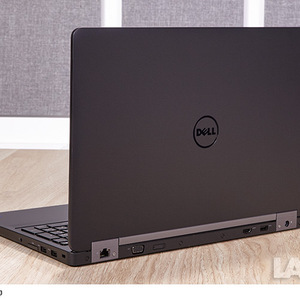 Dell Precision 3510 Laptop pilihan dengan baterai tahan lama dan layar menawan