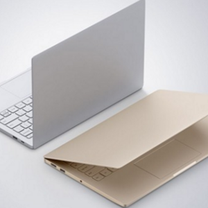 Perbandingan Harga dan Spesifikasi Mi Notebook Air dengan Macbook Air