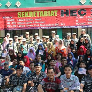 US Navy Academy Tour De Kampung Inggris