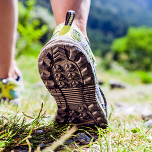 Anak Gunung? Ini Rekomendasi Sepatu Hiking Buatmu Biar Oke Punya