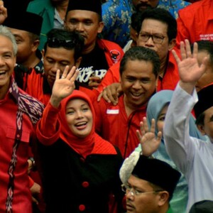 Ganjar Pranowo Cagub Jateng dan Kisah Cintanya dengan Istri