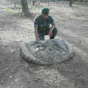 Warga Semanding temukan batu diduga bagian dari candi