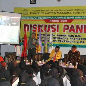 Gelorakan Patriotisme Dandim 0815 Mojokerto Bekali Wasbang Mahasiswa Unimas