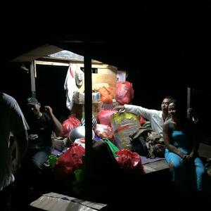 Rumah Warga Miskin Di Lalap Si Jago Merah, Komunitas KNB Berikan Uluran Tangan