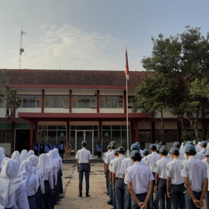 7 Kenangan Masa SMA ini Mungkin Pernah Kamu Alami