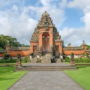 Tempat Unik Yang Menjadi Tujuan Liburan Dan Wisata Di Bali