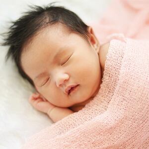 Perawatan Metode Kangguru atau PMK Yang Efektif dan Efisien Diaplikasikan Oleh Orang Tua Kepada Bayinya