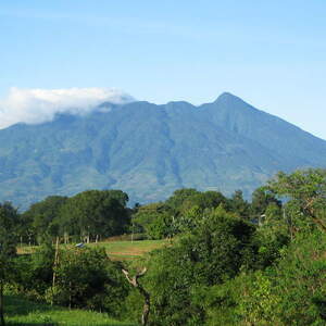 Yuk Mendaki Gunung-Gunung yang Masih Aktif di Jawa Barat 