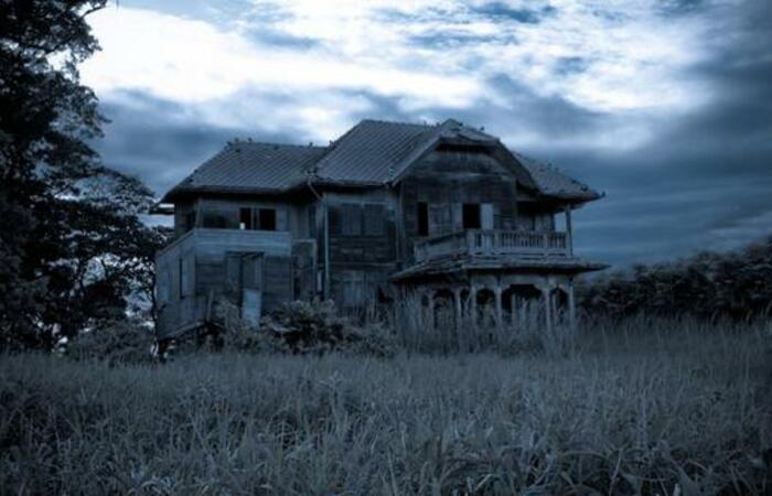3 Rumah Angker dan Menyeramkan di Indonesia