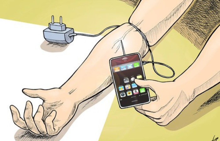 Hindari Smartphone Agar Anda Bisa Menjaga Hubungan Baik dengan Pasangan
