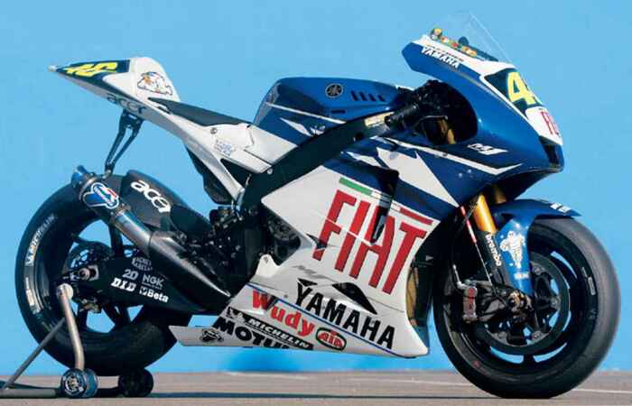 Evolusi Yamaha YZR-M1 Tunggangan Rossi (Bagian 2)