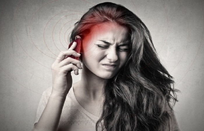 7 Bahaya Fatal Smartphone Bagi Otak Kamu