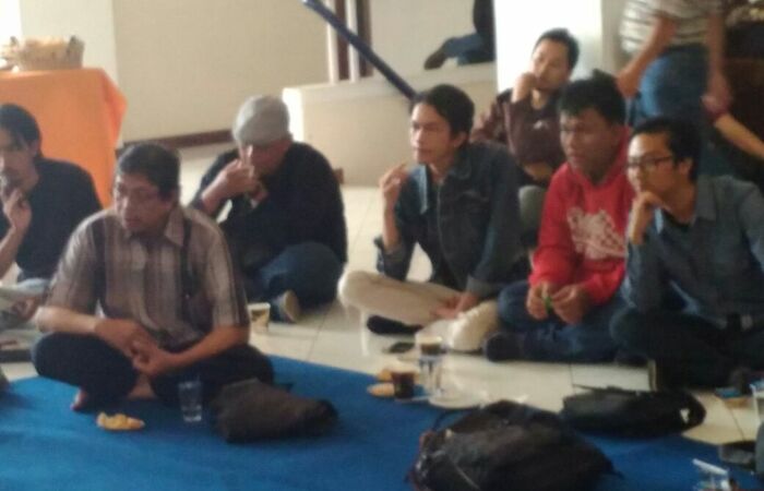 Munculnya Gerakan Tolak Denny JA di Ulang Tahun Majelis Sastra Bandung ke-9