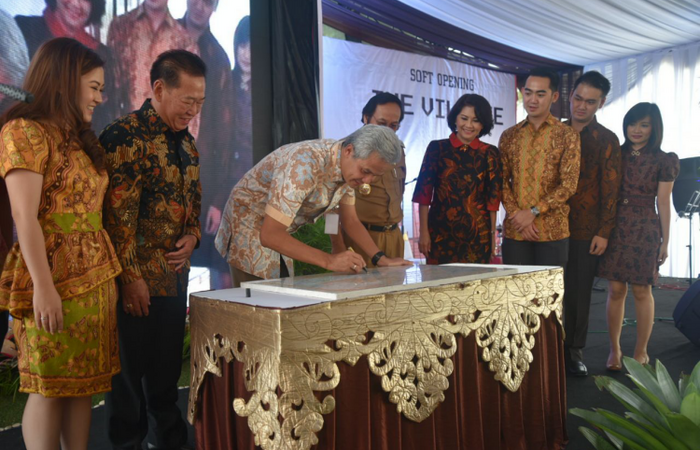 Ganjar Pranowo Cetak Rekor , Bandara Ahmad Yani punya terminal terapung