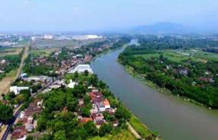 Mengenal Dekat Sungai Berantas di Jawa Timur