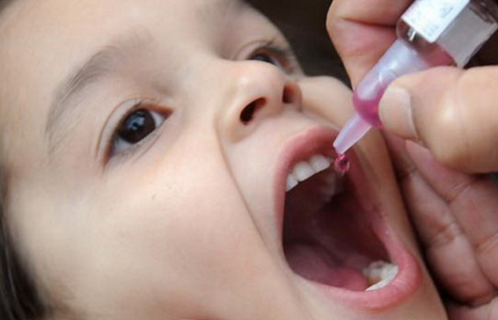 Perbedaan Imunisasi Vaksin Polio Tetes &amp; Suntik