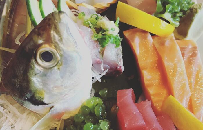 Cara Nikmat Menyantap Sushi