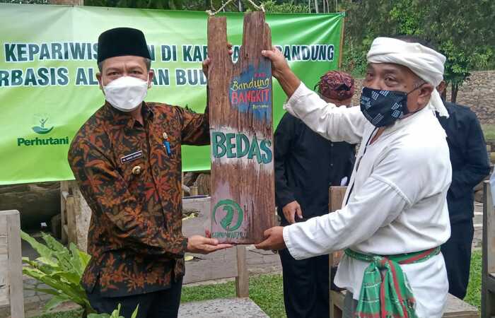 Dadang Supriatna, Bupati Bandung Bertemu Eka Santosa, Ketua Umum Gerakan Hejo.