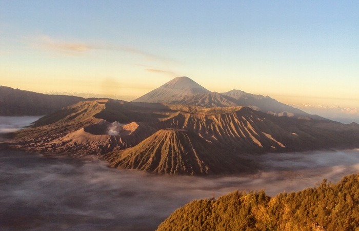 Jika Baru Belajar Naik Gunung, Ini Gunung yang bisa Anda Daki 