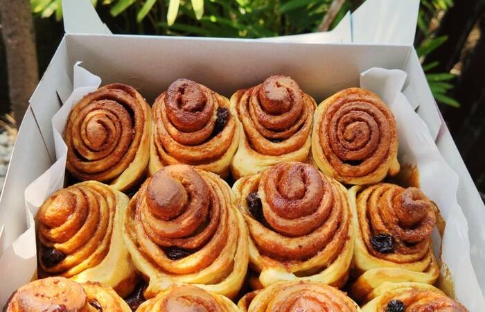 Roti Gulung Khas Eropa Utara yang Lembut, Cinnamon Roll