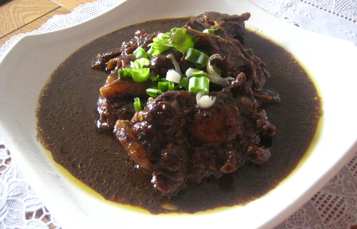 Masakan Ayam Berkuah Bumbu Kluwek yang Praktis