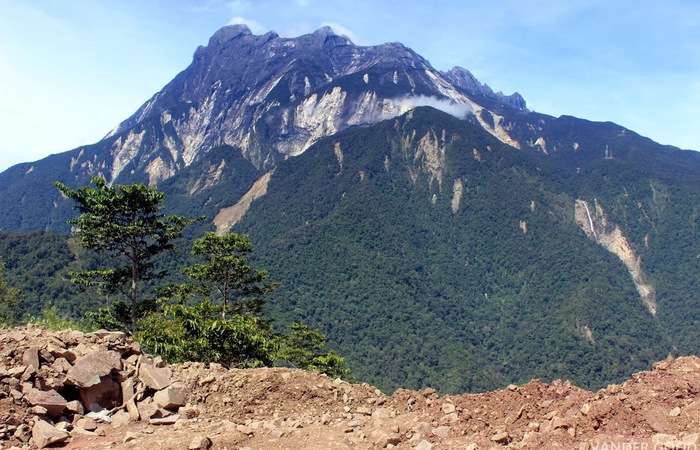 Malaysia dengan Kekayaan Alam Berupa Gunung-Gunung Tertinggi