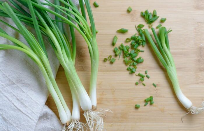 Kesehatan Lambung Bisa Dijaga dengan Mengoptimalkan Manfaat Daun Bawang